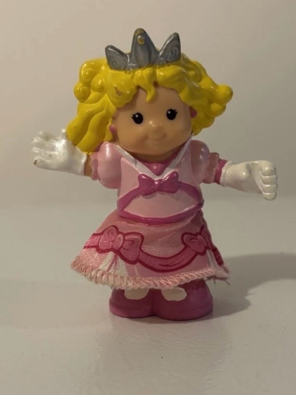 3/15$ 🐸 Fisher Price Little People Castle Blonde Girl Princess Sarah Lynn Bendy